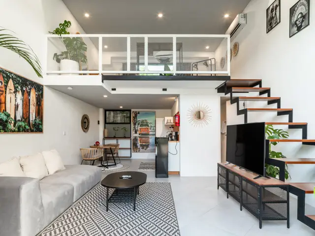 Sun-Drenched 1BR Apartment w/ Pool View and Fully Equipped Kitchen