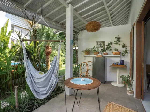 Characterful Studio w/ Air Conditioning and Free Parking