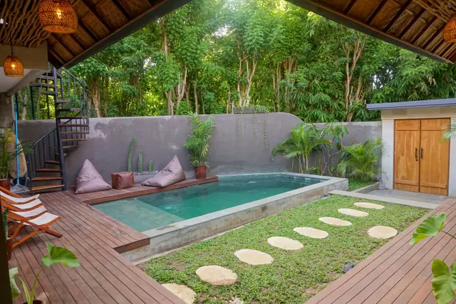 Three Pool Villas, One Income-Producing Compound