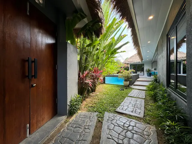 Mediterranean 2BR Villa w/ Swimming Pool and Garden Space, Clifftop Setting